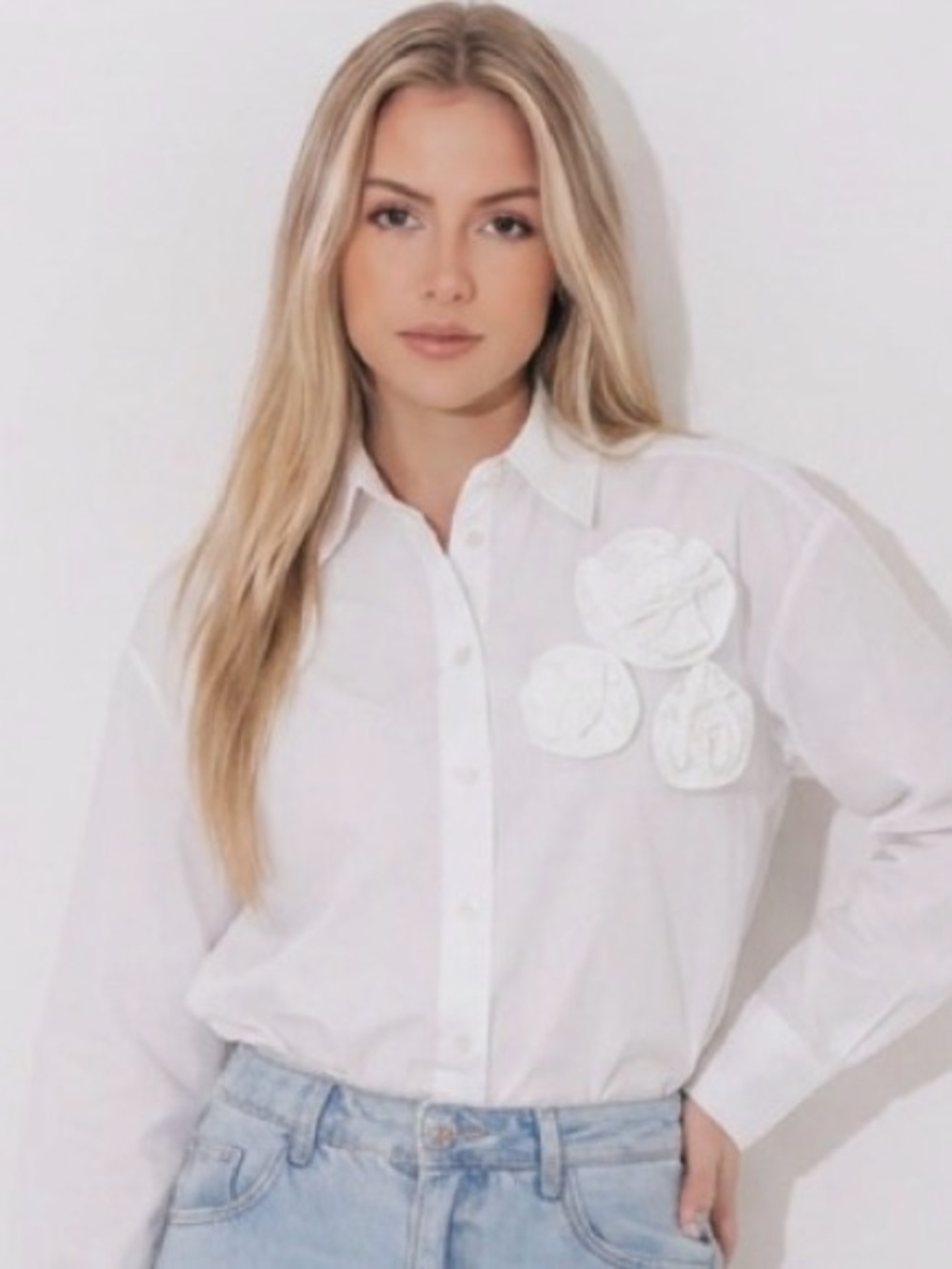 Zara Women's White Rosette Button Down Shirt with Gold Accented Buttons Size XS